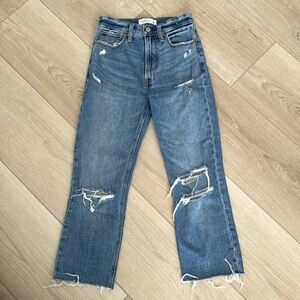 Abercrombie & Fitch The Ankle Straight Ultra High Rise Distressed Jeans Size 25